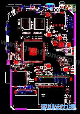 上圖是一個開發(fā)板的PCB，從布局中可以看出各個接口電路分離很明確，SDRAM和DDR以及SD卡接口電路等走線不會造成相互的干擾。-深圳宏力捷