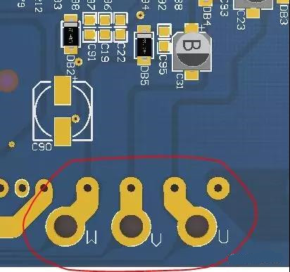 PCB設(shè)計不僅可以將PCB實現(xiàn)為即插即用的插件，而且可以增加焊料的厚度以達到過大電流的目的。